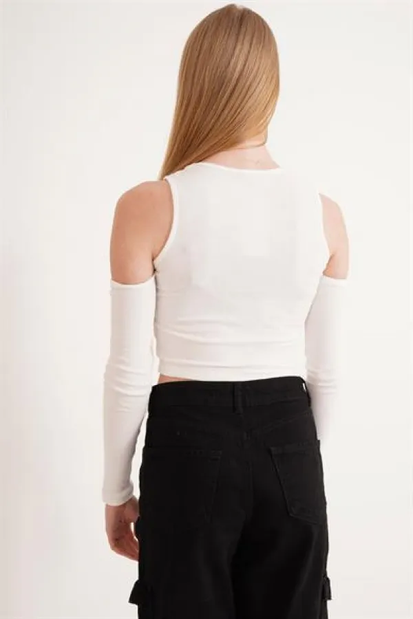Omuz Detaylı Bisiklet Yaka Toptan Bluz Ekru