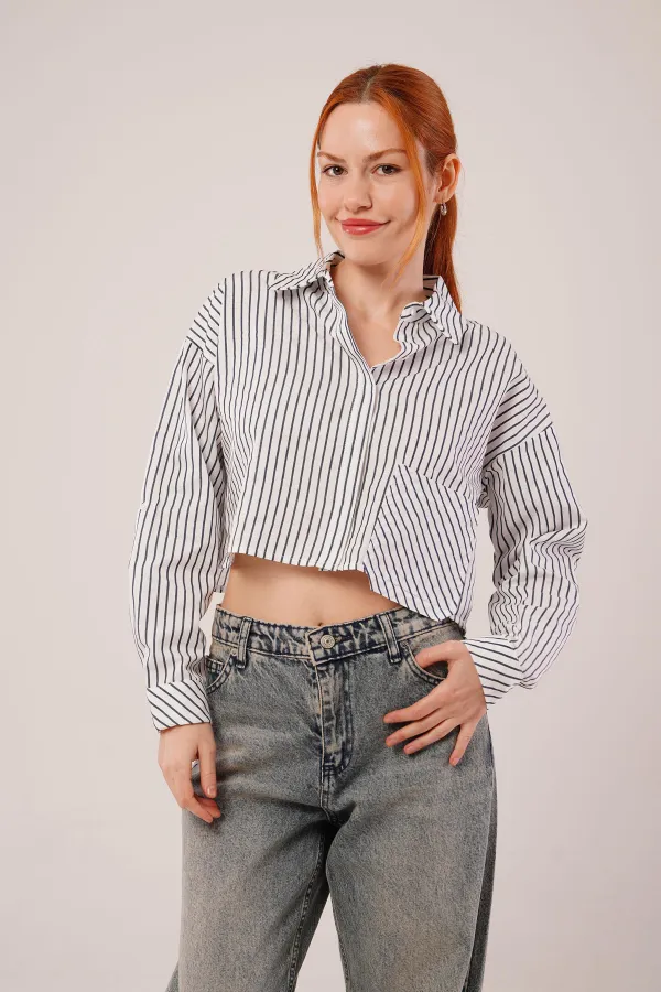 Crop Model Cepli Ve Çizgili Beyaz Toptan Gömlek