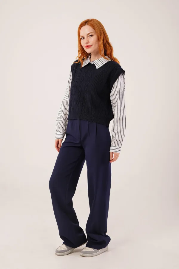 Kol Ve Yaka Gömlek Detaylı Lacivert Toptan Triko Kazak