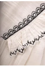 Robe de saison à volants brodés, écru, 1-8 ans