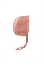 Bonnet bébé en mousseline à nouer 0-2 ans, couleur saumon Bonnet bébé en mousseline à nouer 0-2 ans, couleur saumon