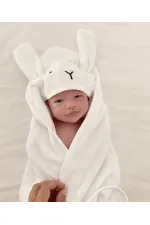 Kulaklı Tavşan Nakışlı Bebek Banyo Havlusu 75X75 cm Ekru