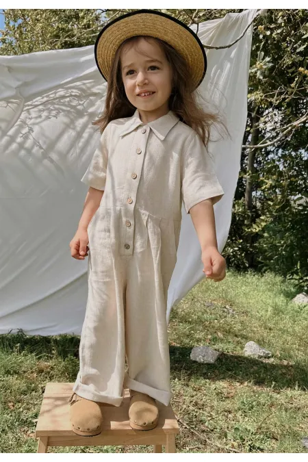 Salopette en lin à taille plissée pour enfants de 2 à 7 ans, couleur naturelle Salopette en lin à taille plissée pour enfants de 2 à 7 ans, couleur naturelle