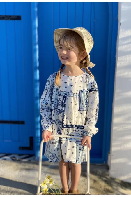 Modèle de robe à motifs pour enfant de 2 à 6 ans et patron de châle