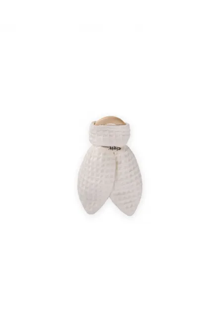 Pike Wooden Teether, Off-White