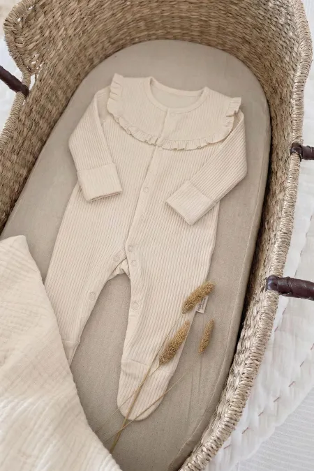 Robası Fırfırlı Ayaklı Fitilli Tulum 0-6 Ay Açık Bej