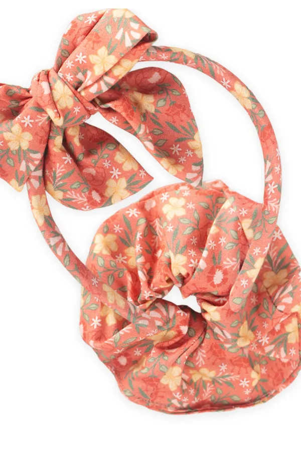 Taç Fiyoklu Lastikli Toka Seti Mercan Çiçekli