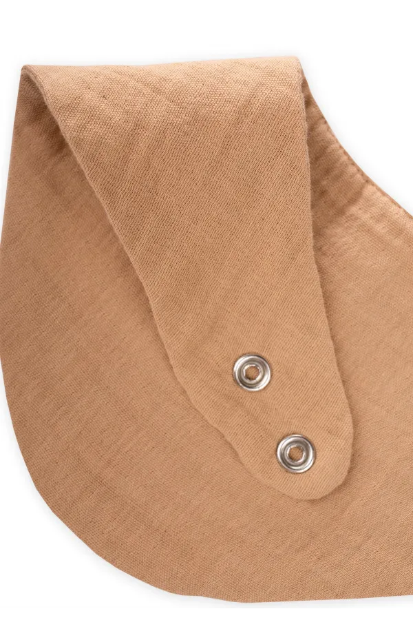 Üçgen Arkadan bağlamalı Müslin Mama Önlüğü Camel