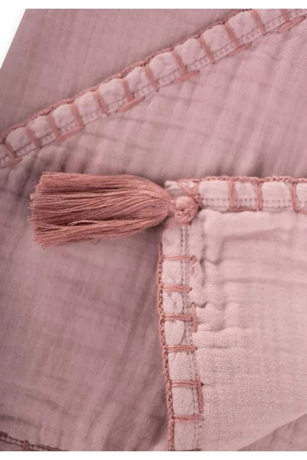 Serviette triangulaire en mousseline double épaisseur faite main (lavée) 75 x 75 cm lilas