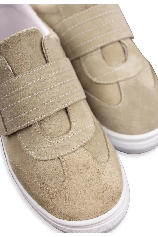 Baskets enfant pointures 22 à 30, couleur avocat