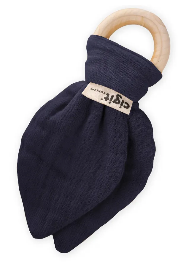 Anneau de dentition en bois et mousseline, bleu marine