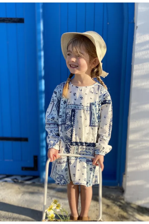 Modèle de robe à motifs pour enfant de 2 à 6 ans et patron de châle