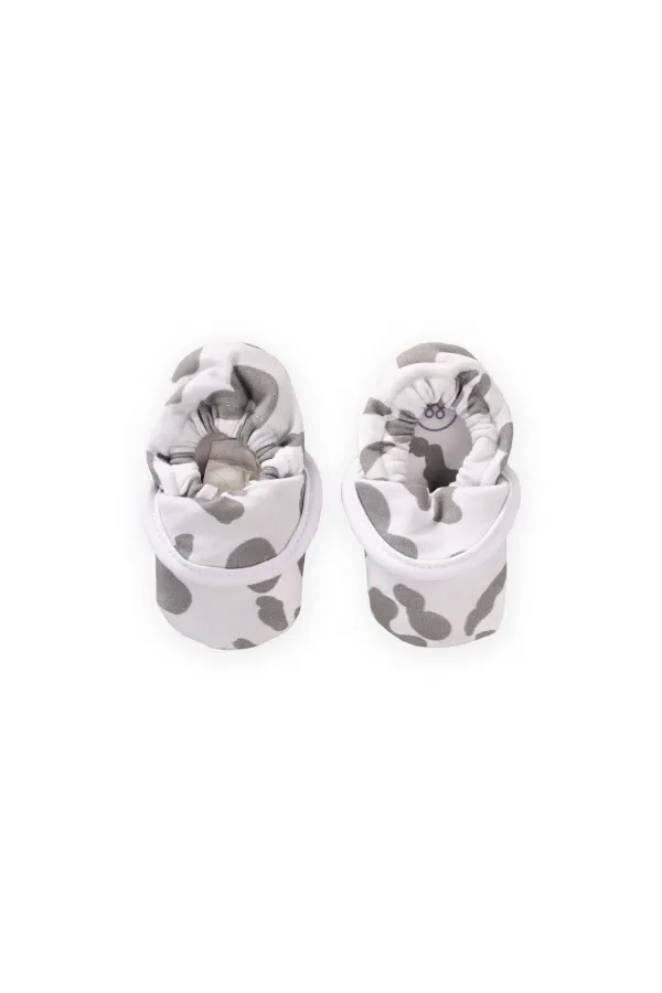 Chaussons bébé à élastique à l'arrière, 16-23 mois, écru, motif dalmatien