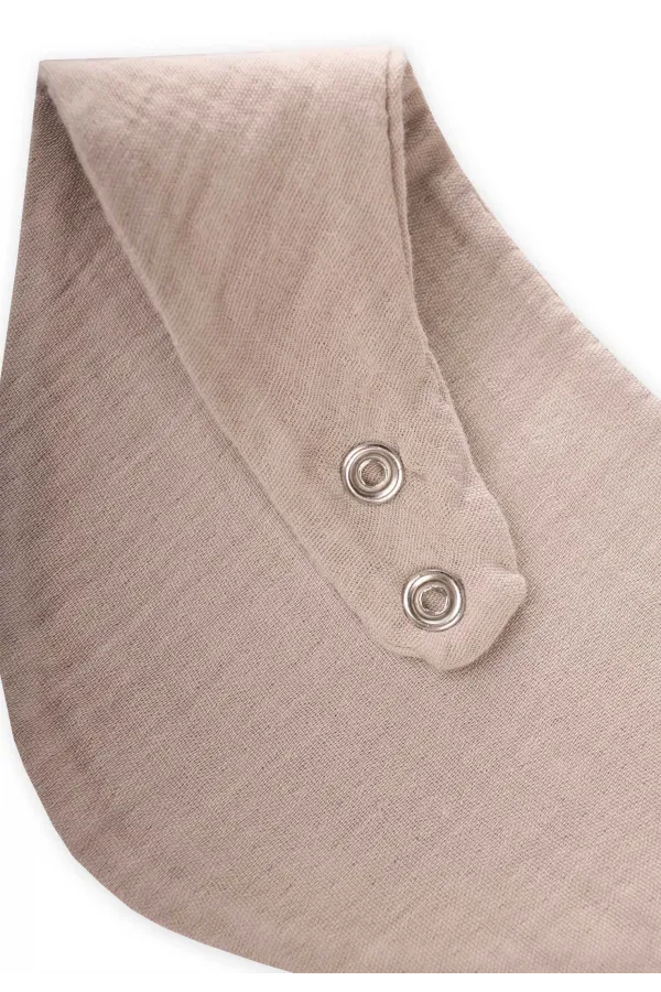 Üçgen Arkadan bağlamalı Müslin Mama Önlüğü Vizon