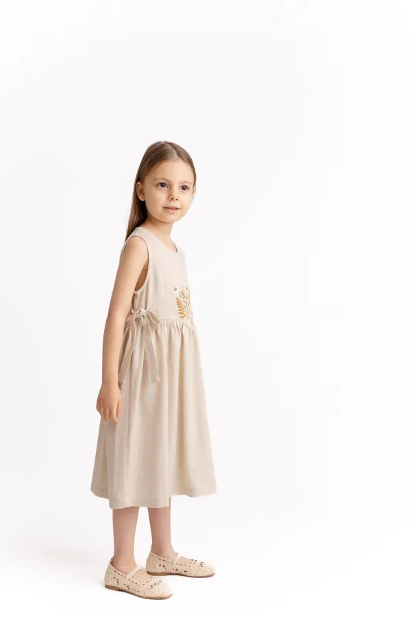 Robe en lin brodée à nouer sur le côté pour enfants de 2 à 7 ans, couleur naturelle
