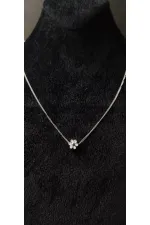 Minimal Çiçek Figürlü Kolye