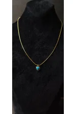 Turkuaz Kalp Taşlı Minimal Gold Görünümlü Kolye