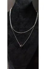 Collier à double chaîne en forme d'étoile