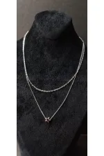 Collier à double chaîne en forme d'étoile