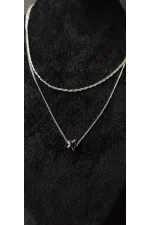Collier à double chaîne en forme d'étoile