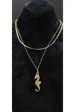 Collier pour femme avec figurine hippocampe à double chaîne