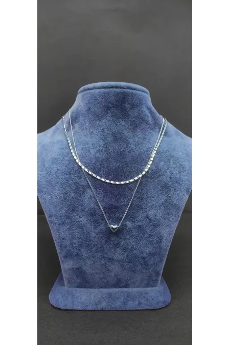 Collier minimaliste argenté à double couche en forme de cœur