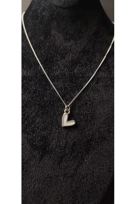 Collier minimaliste pour femme en forme de lettre