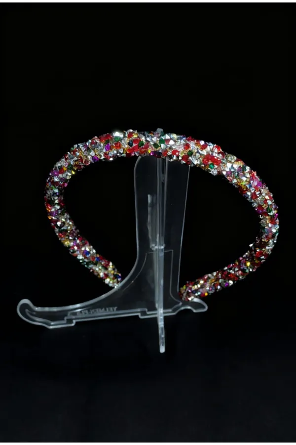 Çok Renkli Taşlı İnce Taç – El Yapımı Özel Tasarım Saç Aksesuarı