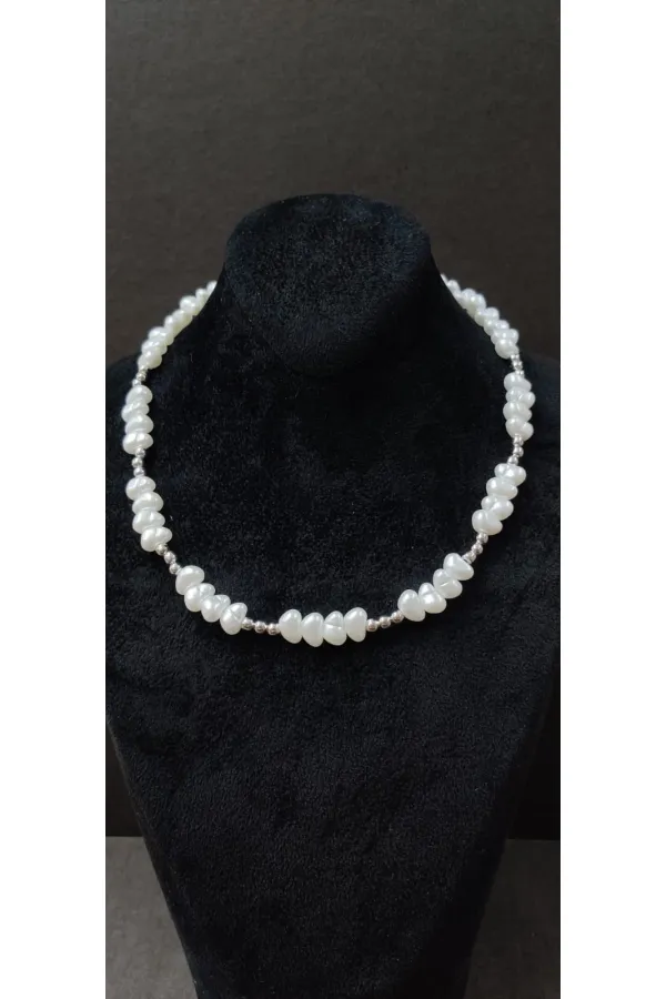 Pearl Detail Minimalist Silver Tone Necklace