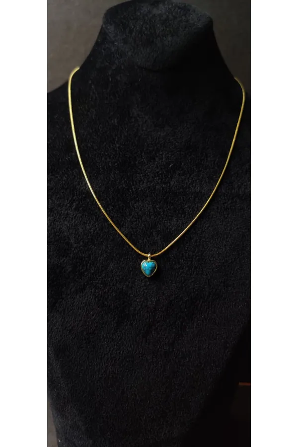 Turkuaz Kalp Taşlı Minimal Gold Görünümlü Kolye