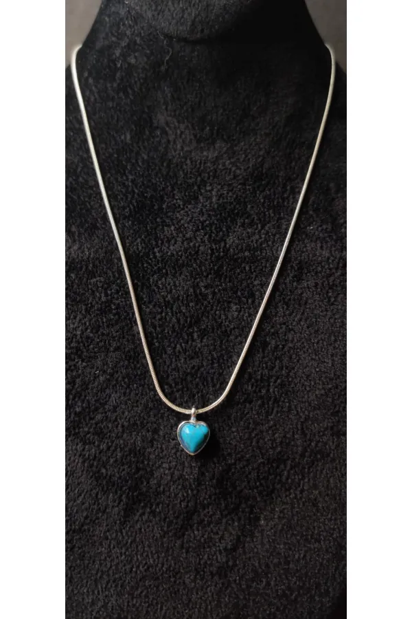 Turquoise Heart Stone Minimalist Silver Tone Necklace