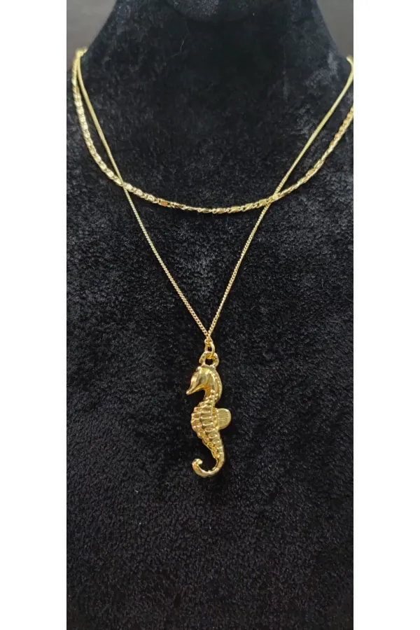 Collier pour femme avec figurine hippocampe à double chaîne