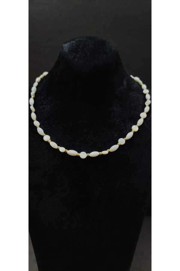 Collier pour femme avec perles imitation pierre naturelle