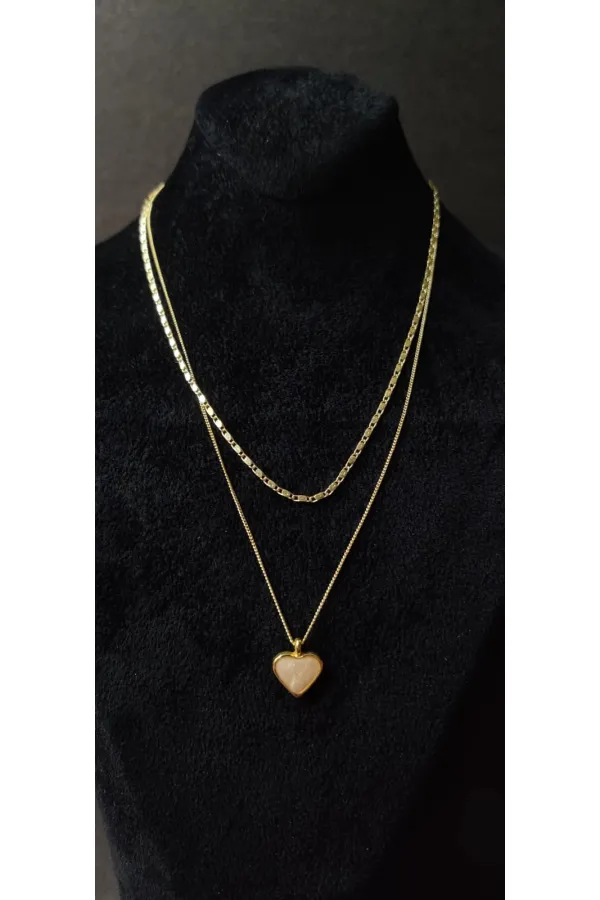 Collier à double chaîne dorée en forme de cœur