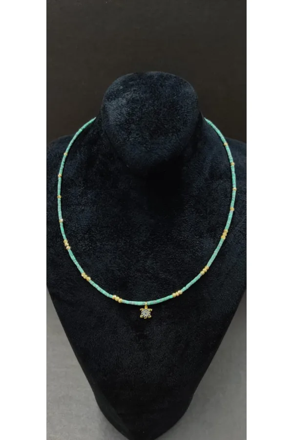 Kaplumbağa Figür Detaylı Boncuklu Kadın Kolye