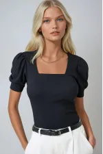 Kadın Siyah Kare Yaka Örme Bluz HZL22W-BD104091