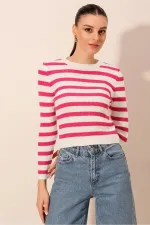 Pull ras du cou rayé rose pour femme HZL24W-BD1101331