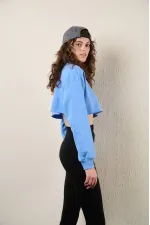 Kadın Mavi Basic Bisiklet Yaka Uzun Kollu Crop Sweatshirt HZL24W-ZK11351