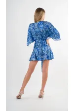 Kadın Mavi Desenli Saten Yüzeyli V Yaka Halka Detaylı Kuşaklı Mini Elbise HZL24S-YY230