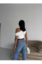 Kadın Beyaz Yandan Drapeli Kayık Yaka Sandy Bluz HZL25S-FRY123201