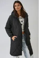 Kadın Siyah Kapitone Uzun Şişme Mont HZL22W-BD151381