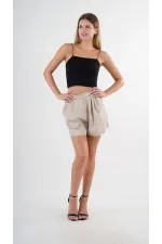 Kadın Bej Çizgili  Beli Lastikli Düğme Detaylı Cepli Şort HZL24S-YY277