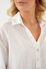 Chemise courte rayée oversize pour femme 20326 - Blanche