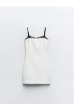 Kadın Beyaz İnce Askılı Dantel Detaylı İthal Atlas Mini Elbise HZL24S-FRY121911