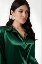 Kadın Zümrüt Yeşili Hafif Dökümlü Saten Yüzeyli Gömlek HZL22W-BD139641
