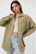 Kadın Çağla Yeşil Oversize Çift Cepli Keten Gömlek HZL22S-BD1201261