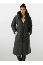 Kadın Siyah Kapşonlu Uzun Oversize Şişme Mont HZL22W-BD151201
