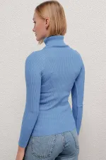 Pull col roulé côtelé bleu pour femme HZL22W-BD1445001