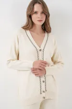 Ensemble deux pièces pour femme : cardigan, pantalon et tricot 15956 - Écru