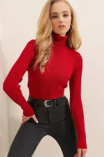 Pull col roulé côtelé rouge pour femme HZL22W-BD1445001